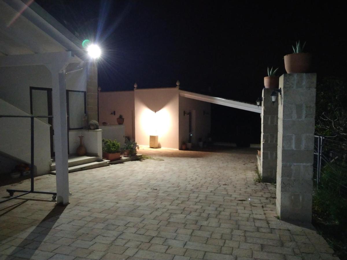 Villa Aurora Santa Maria al Bagno Luaran gambar